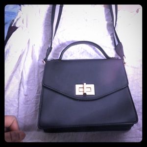 Black sophisticated bag